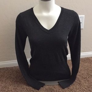 Charcoal Heather V neck Long Sleeve